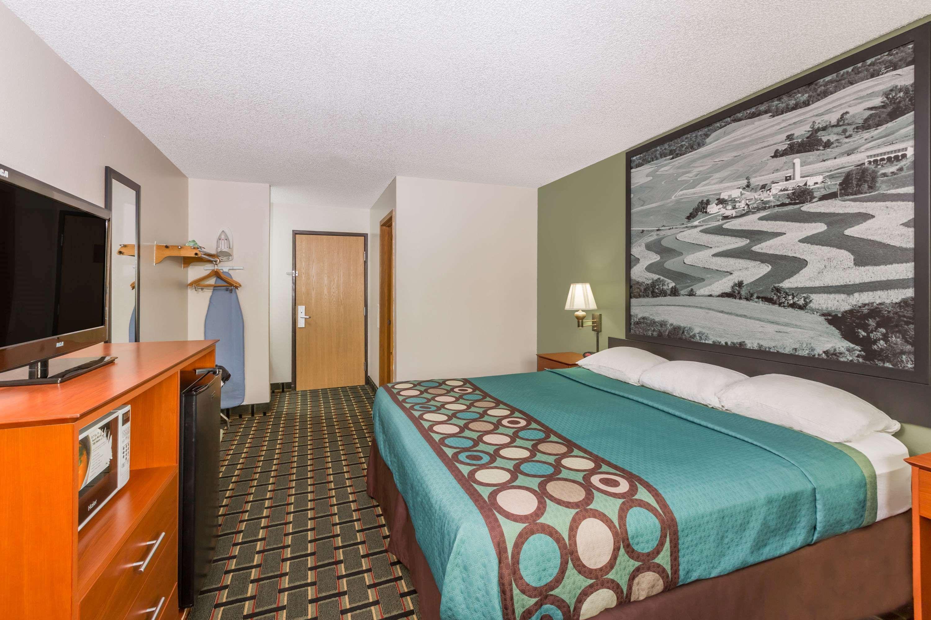 Super 8 By Wyndham Osceola Ia Motel Екстериор снимка