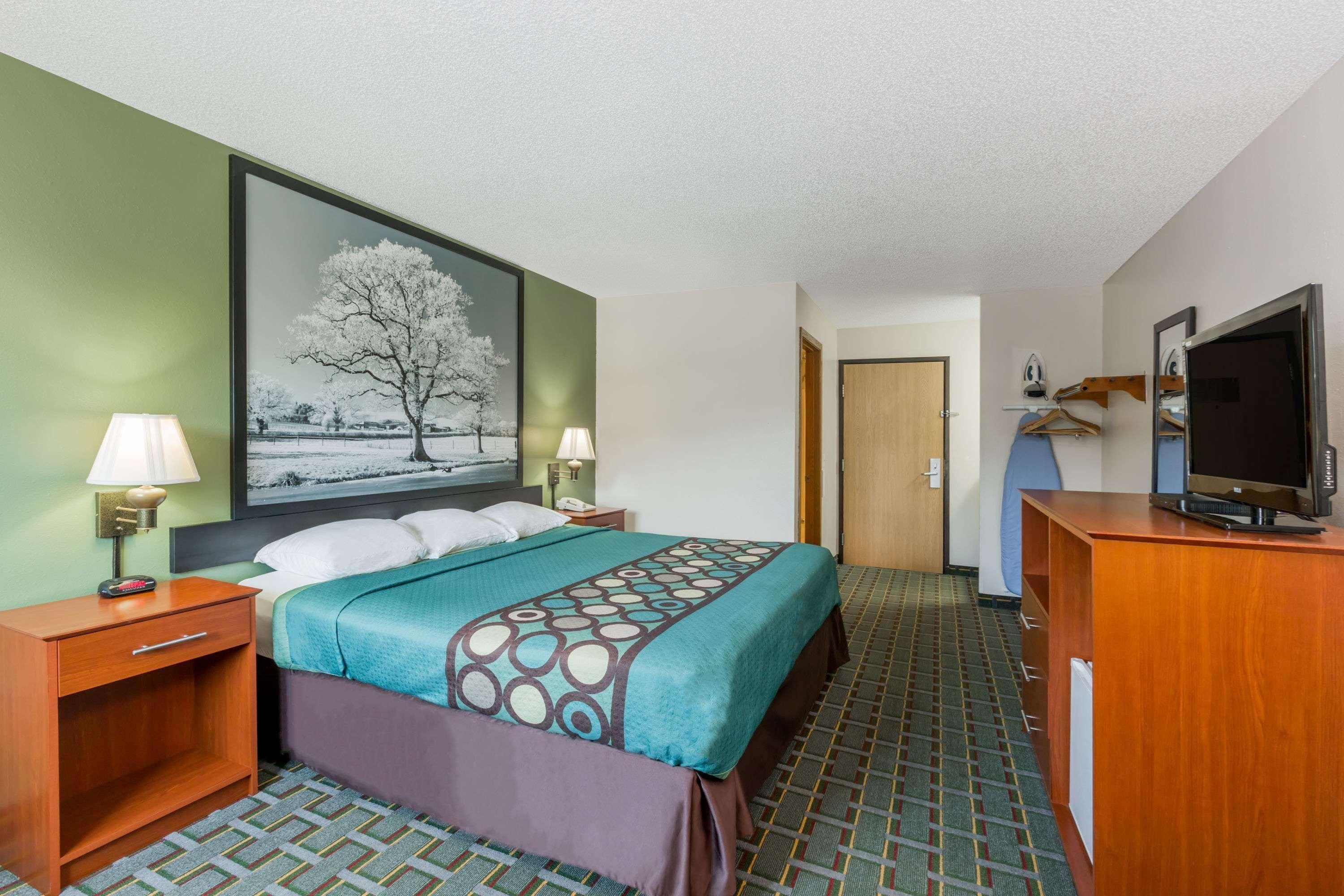 Super 8 By Wyndham Osceola Ia Motel Екстериор снимка