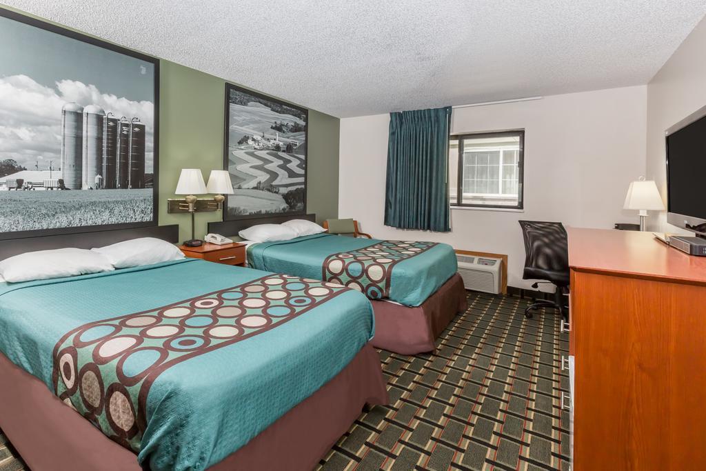 Super 8 By Wyndham Osceola Ia Motel Екстериор снимка