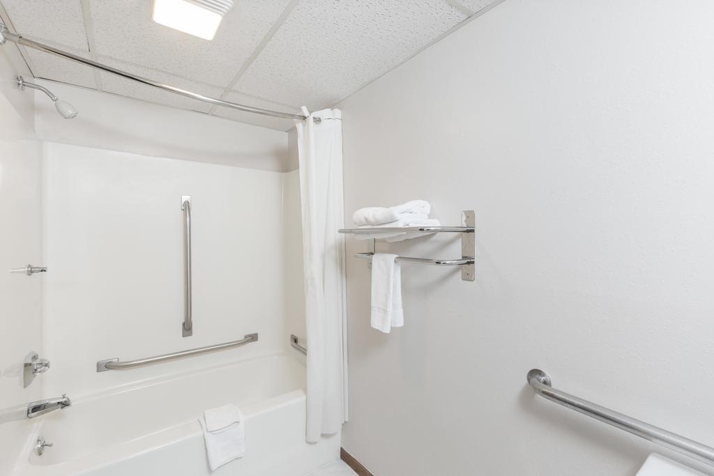 Super 8 By Wyndham Osceola Ia Motel Екстериор снимка